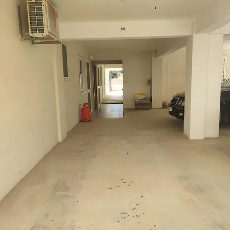 Pantelia Apartament *