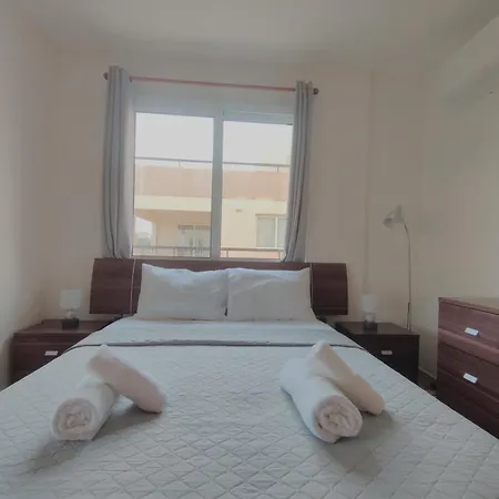 Pantelia Apartamento