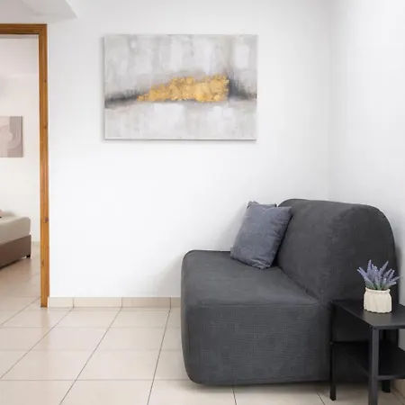 Pantelia Appartement *