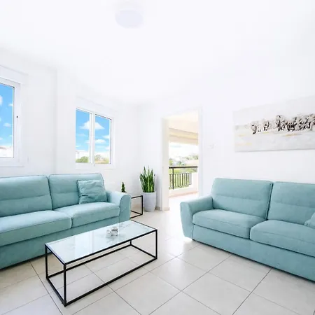 Appartement Pantelia *