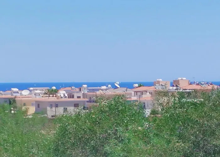 Pantelia * Paralimni